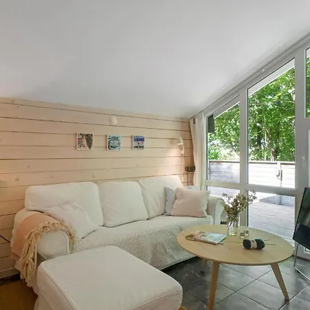 Nyaraló Lovely In With Kitchen