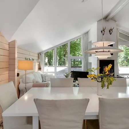 Feriehus Lovely In With Kitchen *