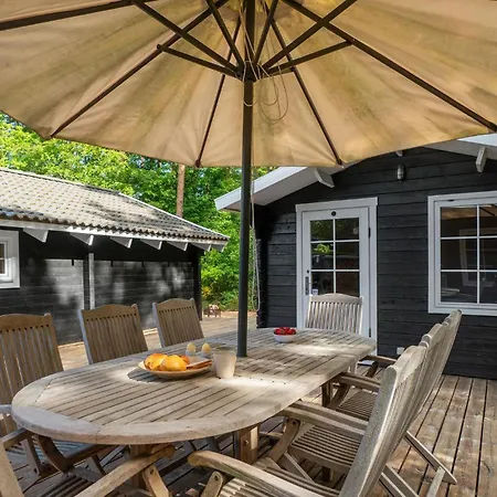 Nyaraló Lovely In With Kitchen Rønde